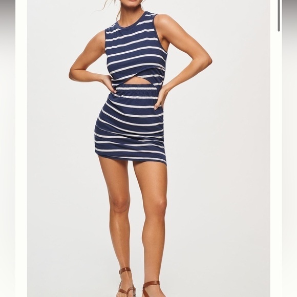 Anthropologie Dresses & Skirts - T.la By ANTHROPOLOGIE Twisted Cutout Dress